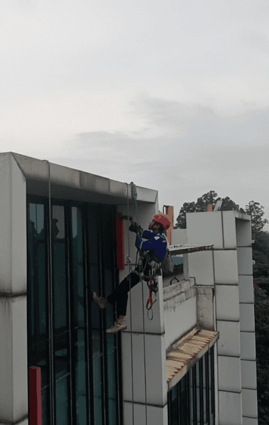 Jasa Renovasi dan Re-Cladding ACP Gedung Bali